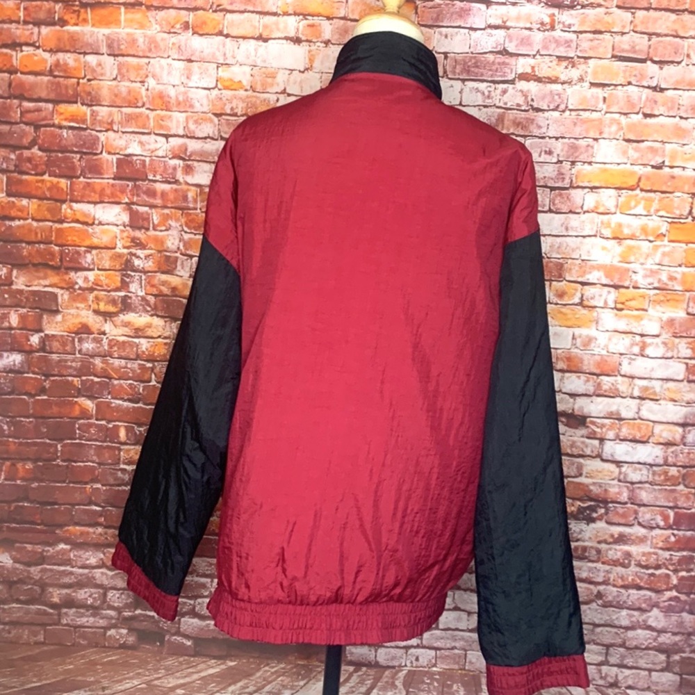 Vintage Y2K Casa Lapostolle Burgundy and Black Button Down Windbreaker - Picture 9 of 13